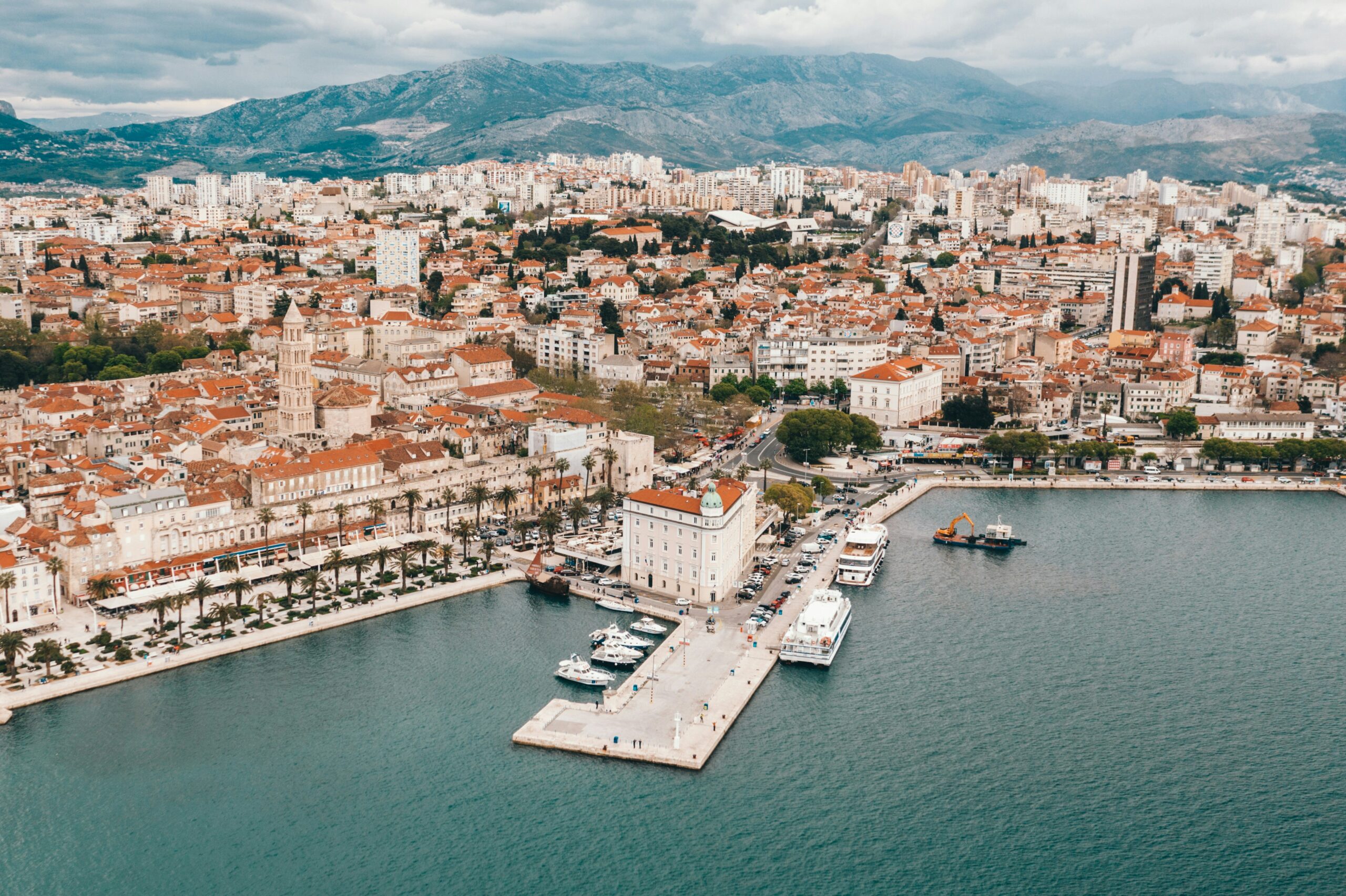 Dalmatinska tura: Split, Krka, Zadar, Šibenik, Primošten i Trogir